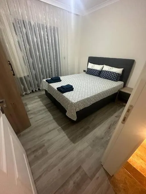 Bodrum Guemuesluekte Havuzlu-Bahceli-3 Yatak Odali Muestakil Villa Turkey